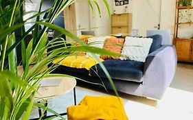 Appartement Elegant Avec Clim A 800M De La Gare